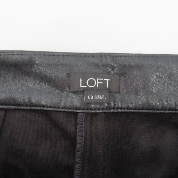 LOFT Womens 00 Solid Black Faux Leather Trouser Pants Gold Buttons Has Pockets - Picture 6 of 9
